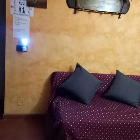 Apartment A Santy's House: Rome Budget Fiumicino